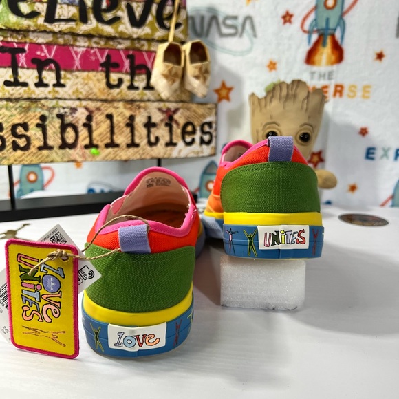 Adidas Nizza Slip On Pride!!! - Picture 2 of 15